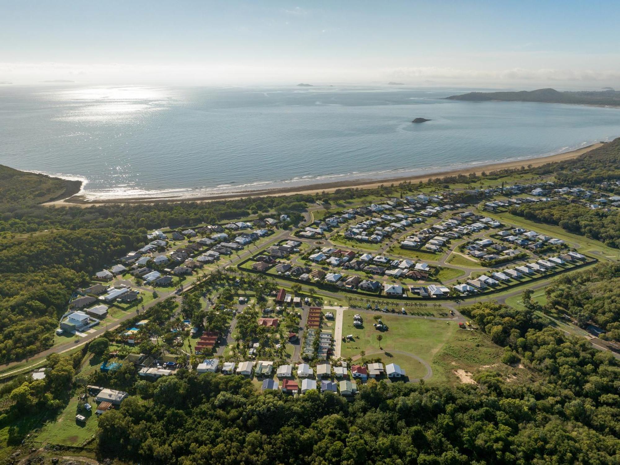 Nrma Capricorn Yeppoon Holiday Park Kinka Beach Exterior photo