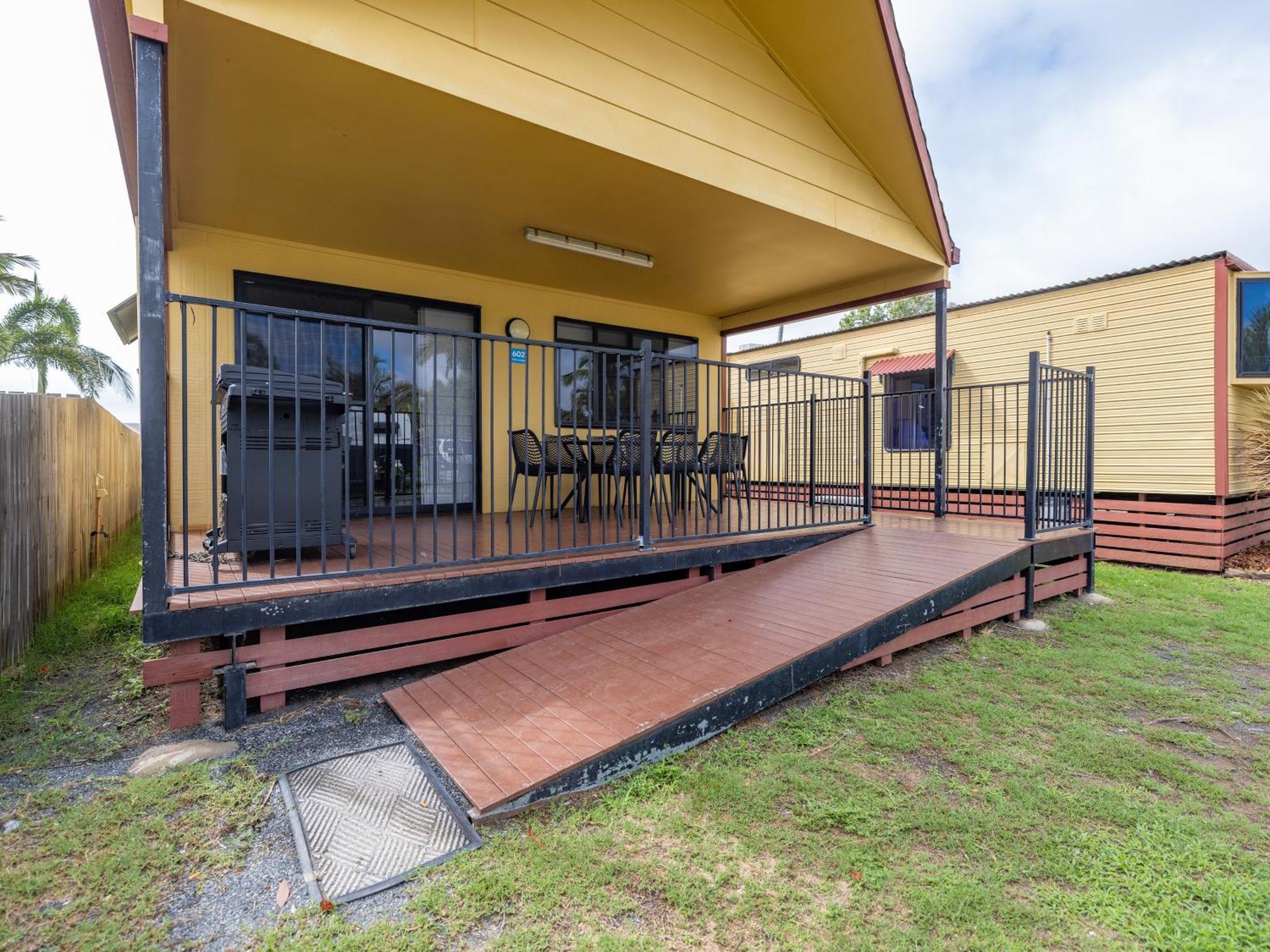 Nrma Capricorn Yeppoon Holiday Park Kinka Beach Exterior photo